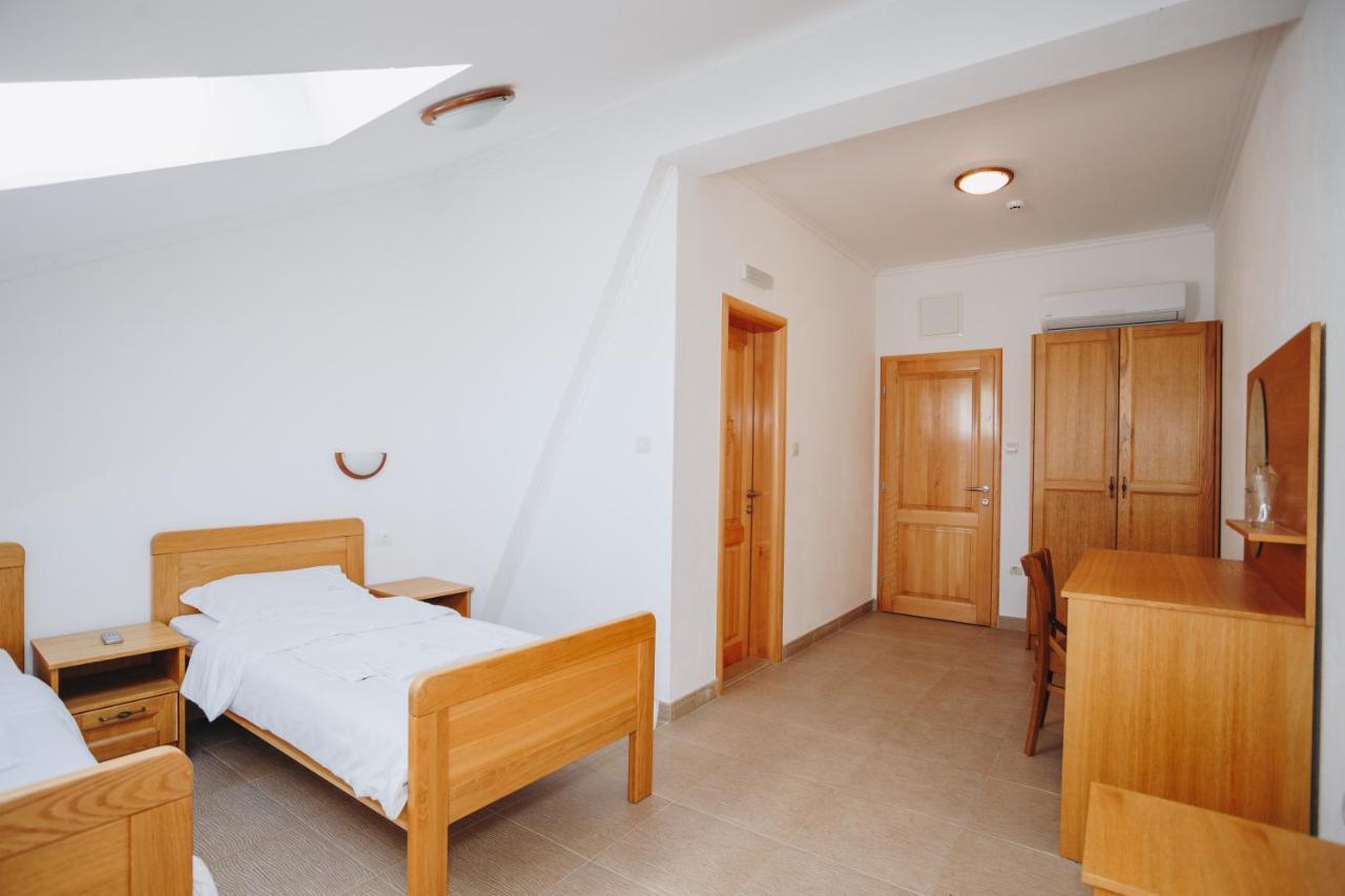 Eco Winery Lipovac Apartments سيتينيي المظهر الخارجي الصورة