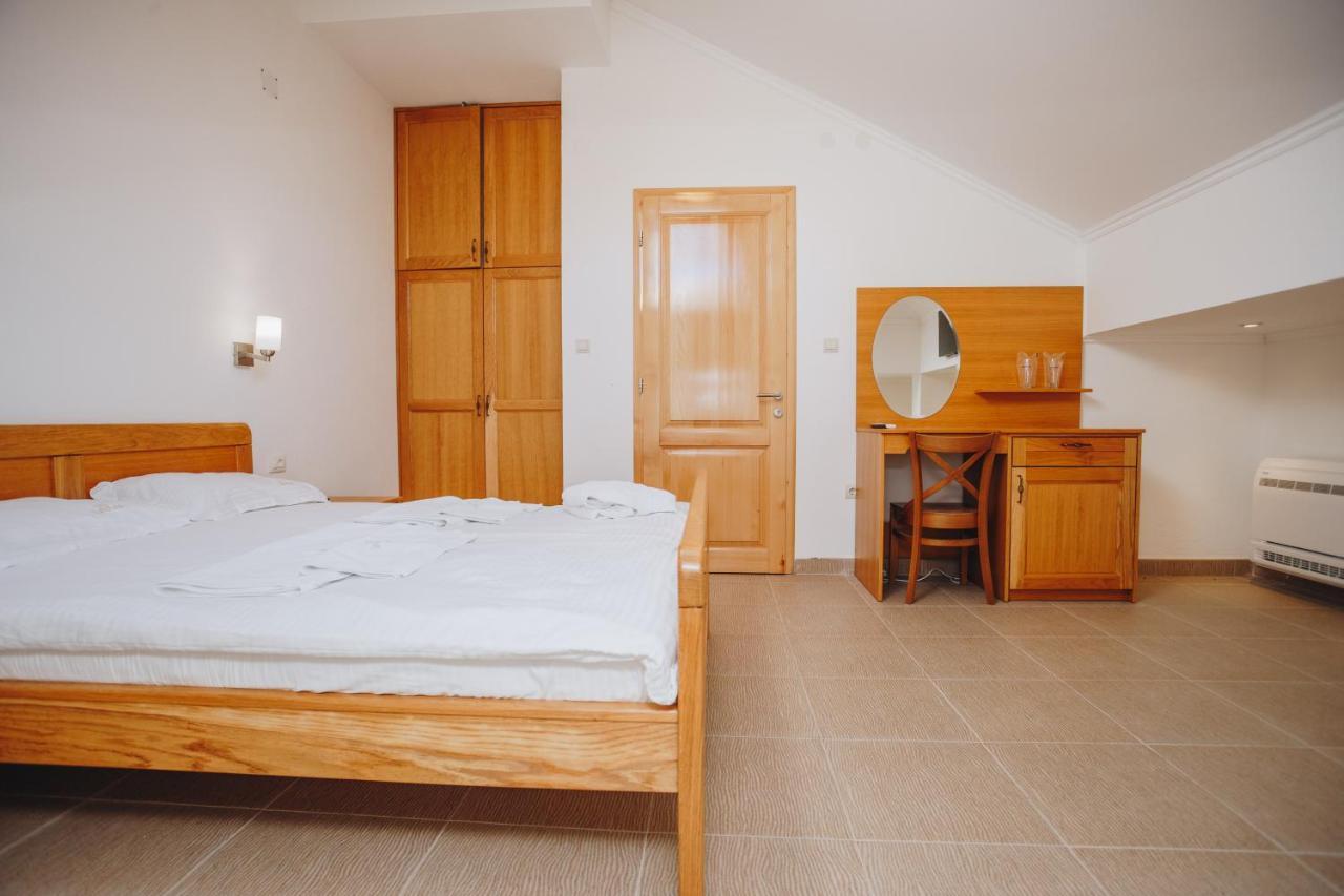 Eco Winery Lipovac Apartments سيتينيي المظهر الخارجي الصورة