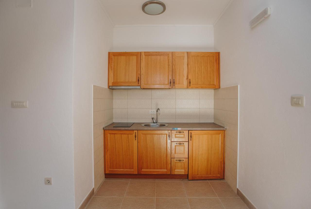 Eco Winery Lipovac Apartments سيتينيي المظهر الخارجي الصورة